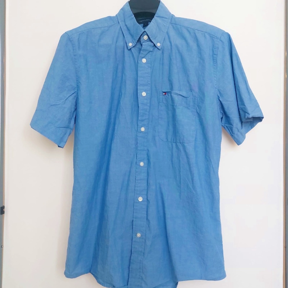 Tommy Hilfiger Classic Fit Shirt Size M.